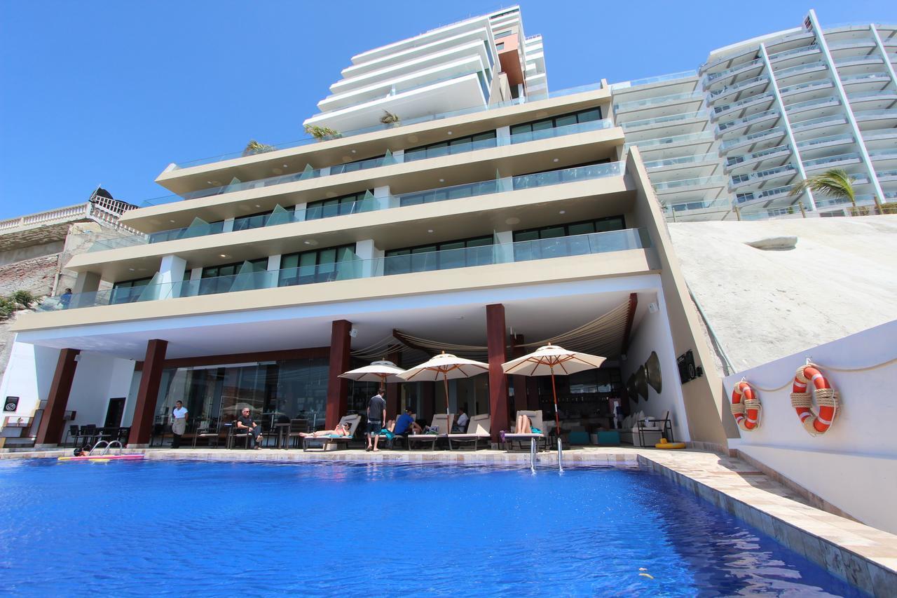 Hotel Poseidon Манта Екстер'єр фото
