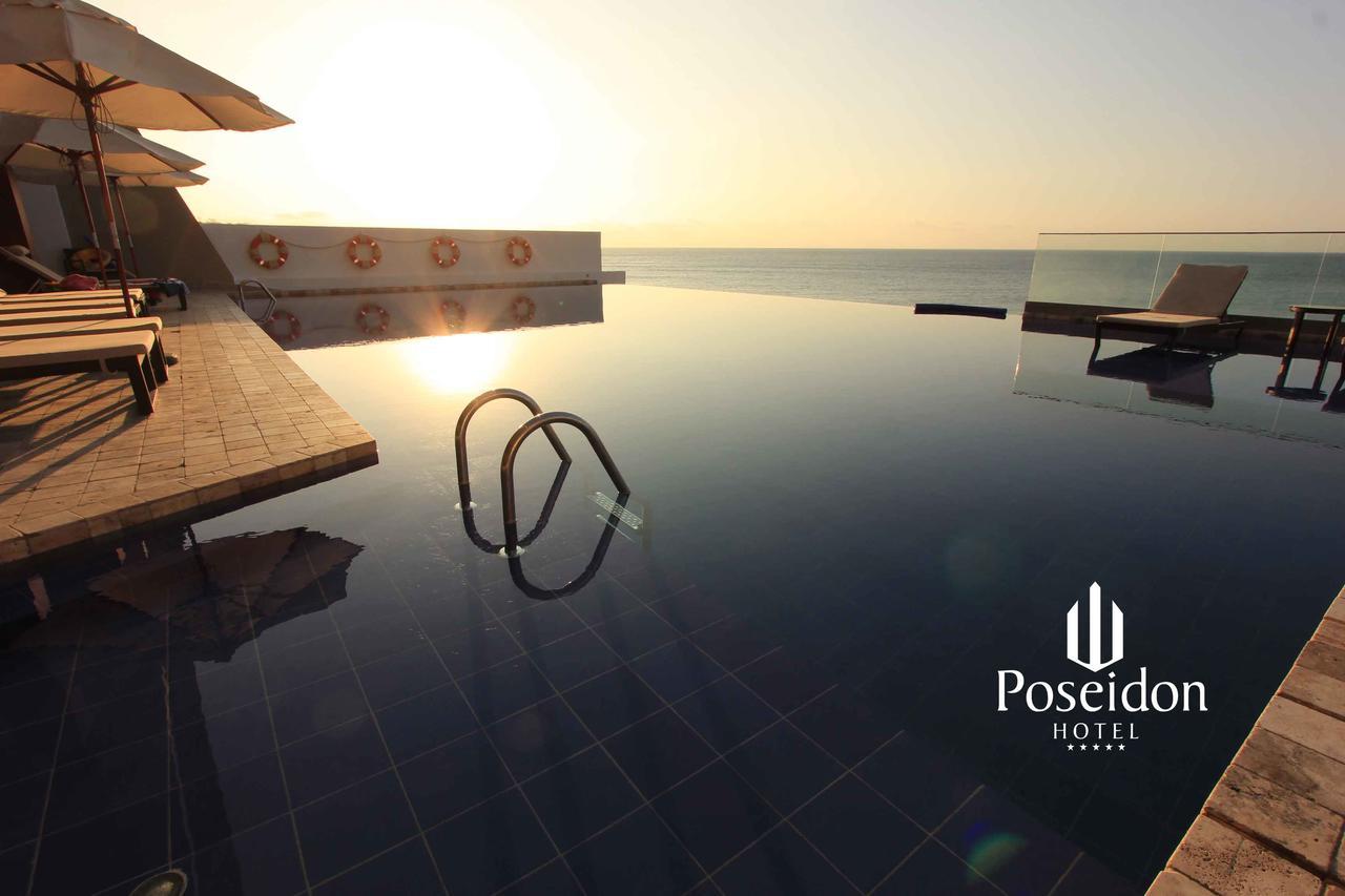 Hotel Poseidon Манта Екстер'єр фото